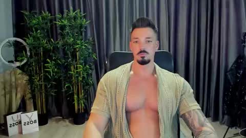 Snapshot of haydenspears chatting on October 10, 2:22 pm HaydenSpears online show from October 10, 2:22 pm