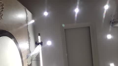 hdhdhhdhj online show from January 10, 6:56 pm