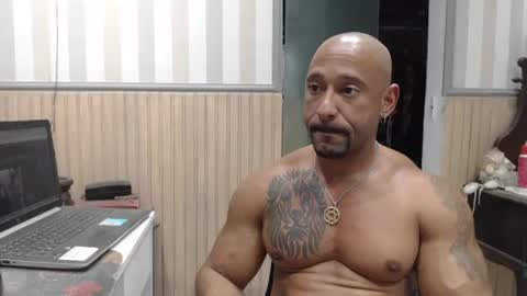 hebertgomes online show from July 22, 10:57 pm