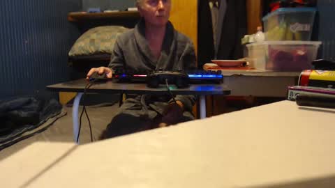 Snapshot of hedonista67 chatting on December 31, 4:14 pm hedonista67 online show from December 31, 4:14 pm