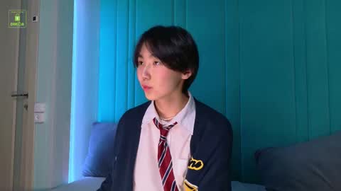 HEEJIN online show from October 22, 8:23 pm