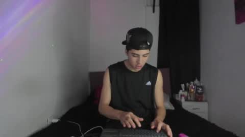 heellboy_ online show from April 30, 6:20 am