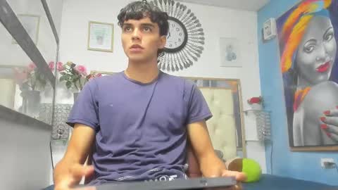 heiker_ online show from March 3, 2:33 am