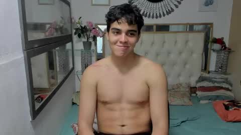 heiker_ online show from October 9, 3:11 am