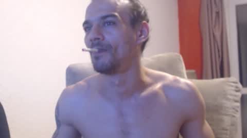 heilanubis online show from March 19, 1:53 am