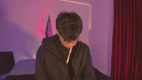 Helio online show from December 15, 1:13 am