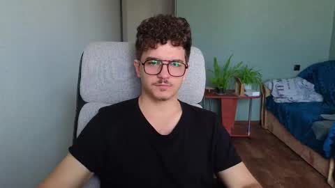 Remy online show from October 28, 7:22 am