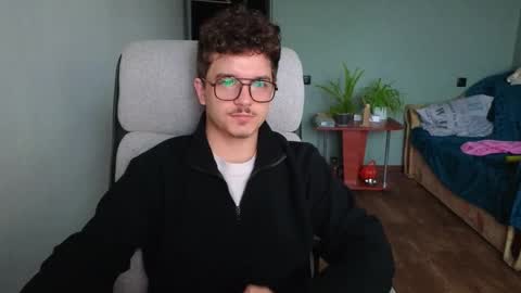 Remy online show from November 9, 6:17 am