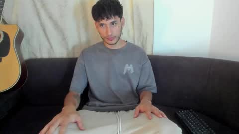 Snapshot of henrik_senn chatting on September 29, 11:22 pm henrik_senn online show from September 29, 11:22 pm