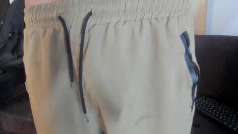 henrik_senn online show from October 10, 1:54 am