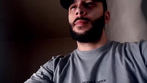 HenryAxe online show from February 18, 1:42 pm