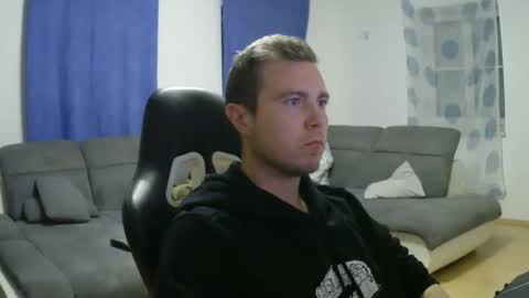 John Pearl online show from March 11, 7:03 pm