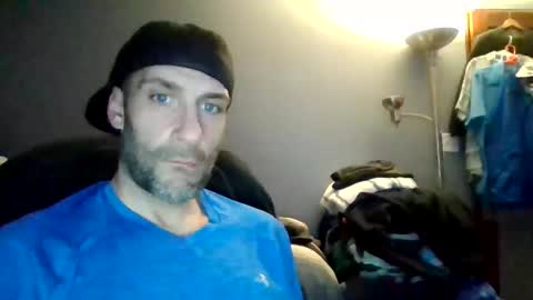 hereforyou1987 online show from February 10, 2:41 am