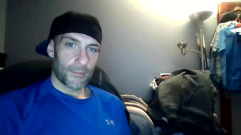 hereforyou1987 online show from March 12, 12:31 am