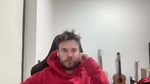 Herkus online show from December 12, 1:39 pm