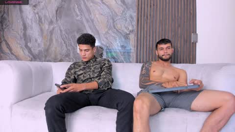 heteros men online show from December 5, 1:47 am
