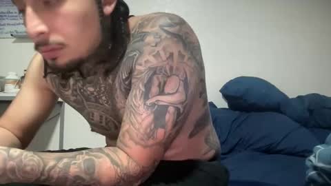 hihello400 online show from November 26, 9:45 am