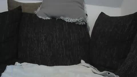 hlovescf online show from April 19, 6:35 am