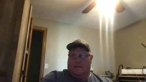 Snapshot of hmmtat chatting on January 2, 4:46 pm hmmtat online show from January 2, 4:46 pm