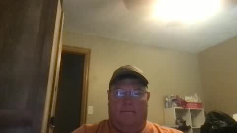 Snapshot of hmmtat chatting on September 22, 8:19 pm hmmtat online show from September 22, 8:19 pm