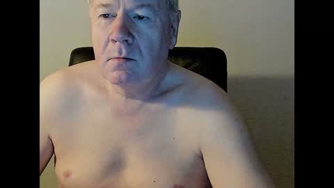 Holger online show from December 16, 1:42 am