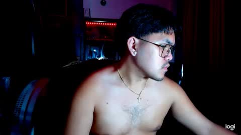 holydiorx online show from September 24, 5:18 am