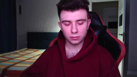 Snapshot of honey_furry chatting on February 26, 10:29 pm Wolfy online show from February 26, 10:29 pm