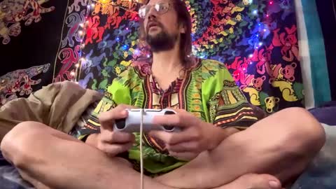 Snapshot of horny_hippie420 chatting on December 10, 6:28 pm Horny Rockstar420 online show from December 10, 6:28 pm