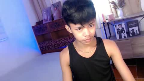 horny_joshxxx online show from June 3, 11:21 pm
