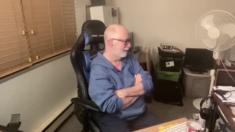 Snapshot of hornyeveryday24hours chatting on January 3, 1:59 am Brett online show from January 3, 1:59 am