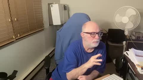 Snapshot of hornyeveryday24hours chatting on January 26, 11:18 pm Brett online show from January 26, 11:18 pm