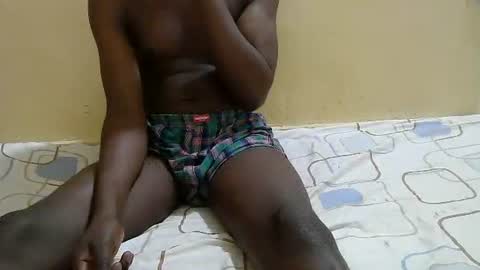 hornyman_x4 online show from October 11, 6:23 pm