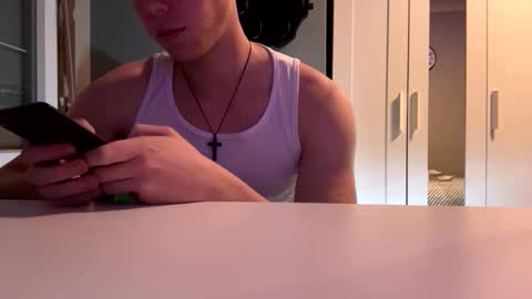 hornypapi6993 online show from December 22, 6:49 pm