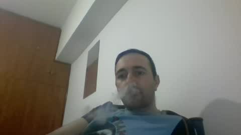 Snapshot of hornysnake69 chatting on February 9, 2:40 pm hornysnake69 online show from February 9, 2:40 pm