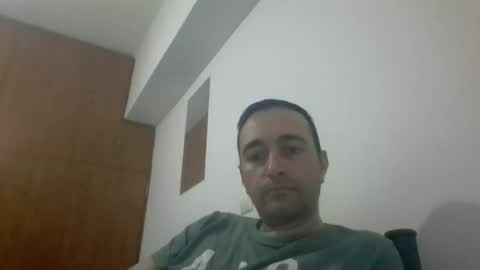 Snapshot of hornysnake69 chatting on January 22, 7:03 am hornysnake69 online show from January 22, 7:03 am