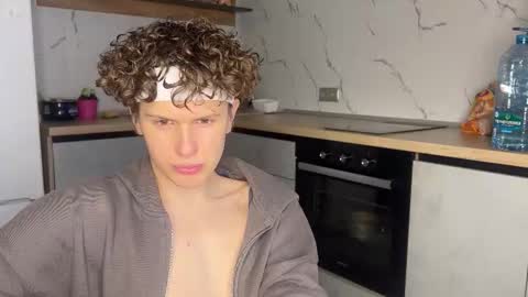 hornyvision1 online show from March 1, 11:43 am