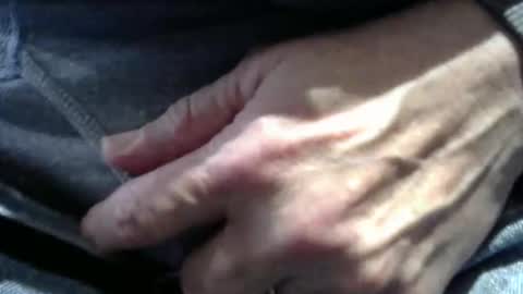 hot4lunch57 online show from April 11, 7:28 pm