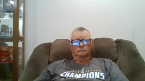 hot4tightholes online show from November 19, 2:39 pm