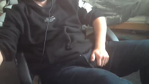 Snapshot of hot_big_dick9 chatting on December 2, 1:11 pm hot_big_dick9 online show from December 2, 1:11 pm