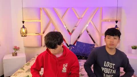 Snapshot of hot_boyys chatting on September 8, 7:35 pm Troy And Jake online show from September 8, 7:35 pm
