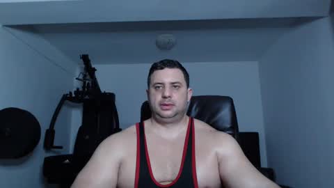 Snapshot of hot_stefano1 chatting on December 28, 4:30 pm Stefano.. online show from December 28, 4:30 pm