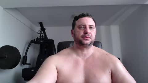 Snapshot of hot_stefano1 chatting on March 10, 5:33 am Stefano.. online show from March 10, 5:33 am