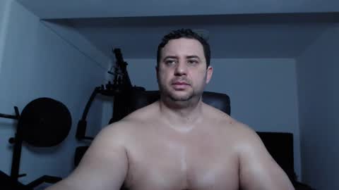 Snapshot of hot_stefano1 chatting on December 15, 5:45 am Stefano.. online show from December 15, 5:45 am