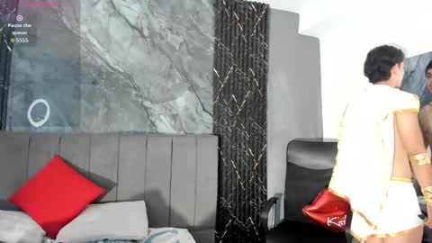 Hot Summer Boy online show from February 27, 12:39 pm