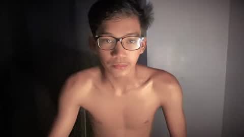 hotasian_jerome online show from February 12, 12:38 am