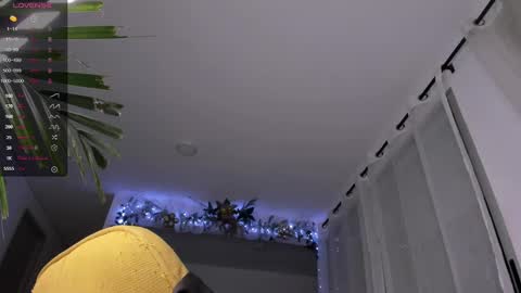 Andrew xdres08 online show from December 4, 2:42 am