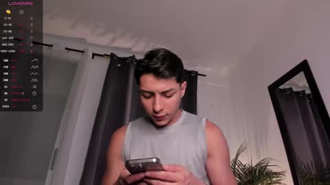 Andrew xdres08 online show from February 2, 1:12 am
