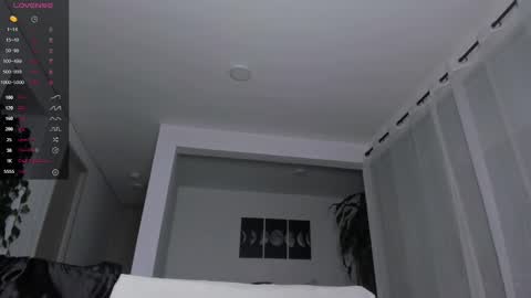 Andrew xdres08 online show from February 20, 1:57 am