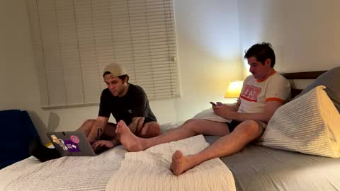 dtxduo online show from September 18, 1:51 am