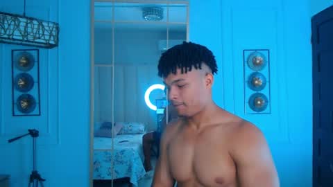 Hussain   aaron and Ekko online show from March 26, 9:30 pm